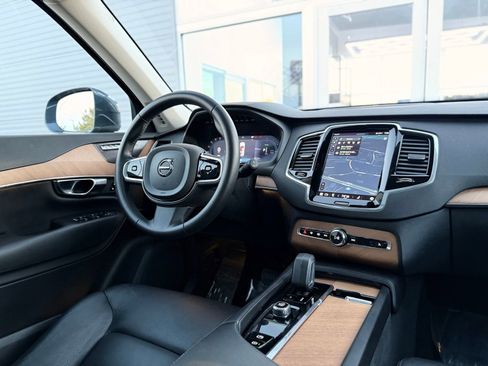 Used 2023 Volvo XC90 T8 Plus AWD/4WD image 36
