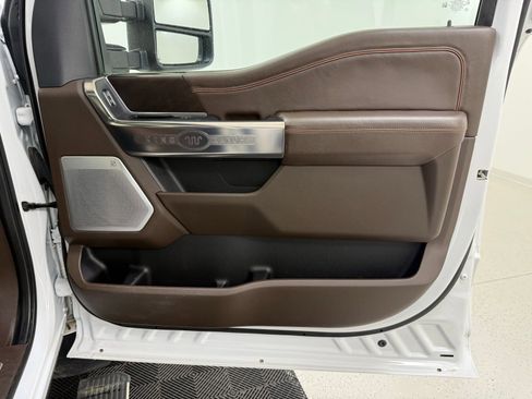 Used 2023 Ford F350 King Ranch w/ Chrome Package image 36