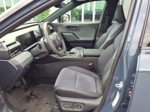 Used 2026 Toyota RAV4 XSE w/ Weather Package AWD/4WD image 15