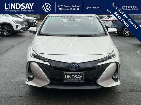 Used 2021 Toyota Prius Prime Limited image 7