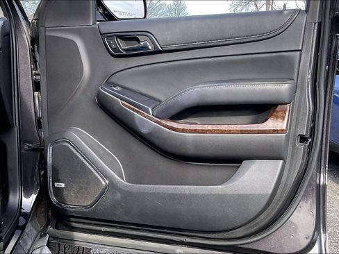 Used 2015 Chevrolet Tahoe LT image 20