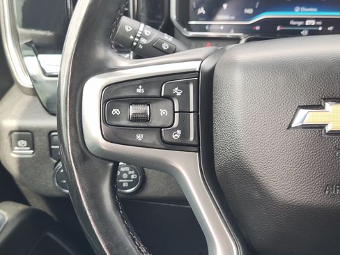 Used 2024 Chevrolet Silverado 2500 LT AWD/4WD image 26