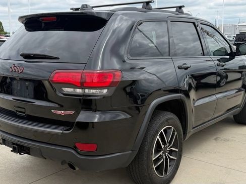 Used 2020 Jeep Grand Cherokee Trailhawk AWD/4WD image 5