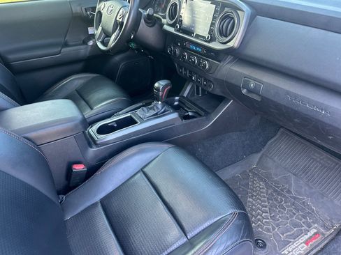 Used 2020 Toyota Tacoma TRD Pro AWD/4WD image 18