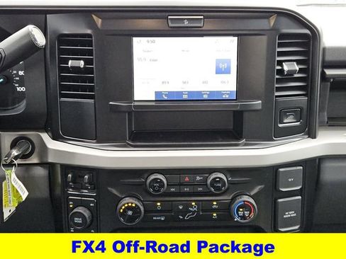 New 2026 Ford F250 XLT w/ FX4 Off-Road Package image 13
