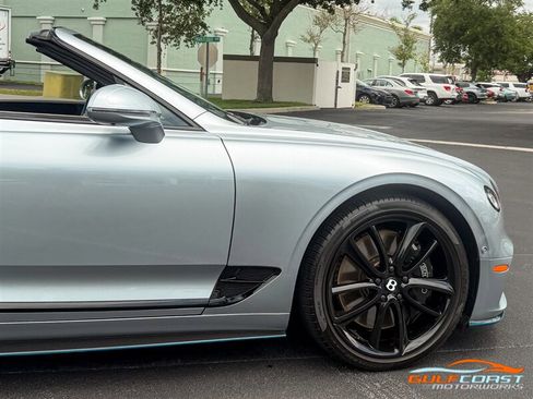 Used 2022 Bentley Continental GT AWD/4WD image 64