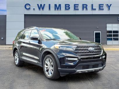 Certified 2024 Ford Explorer XLT w/ Equipment Group 202A