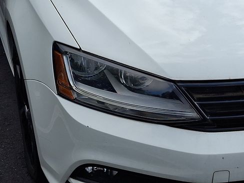 Used 2018 Volkswagen Jetta Sport FWD image 7
