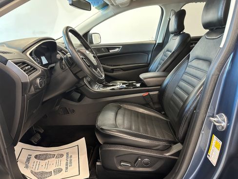 Used 2018 Ford Edge SEL w/ Equipment Group 201A AWD/4WD image 11