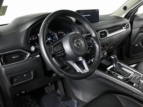 Used 2022 MAZDA CX-5 AWD 2.5 S w/ Premium Package image 4