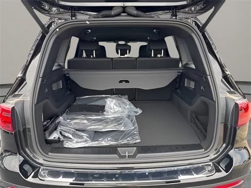 New 2025 Mercedes-Benz GLB 250 image 47