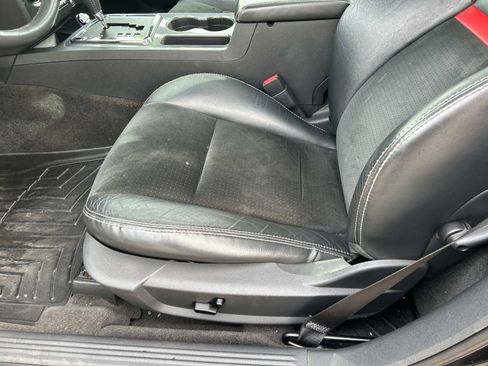 Used 2010 Dodge Challenger SRT8 w/ SRT Option Group II image 21