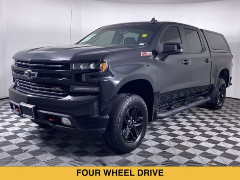 Certified 2020 Chevrolet Silverado 1500 LT Trail Boss w/ LPO, Dark Essentials Package AWD/4WD image 16