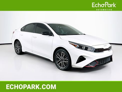 Used 2023 Kia Forte GT-Line FWD image 1