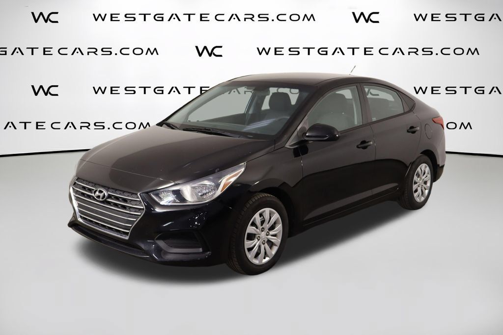 Used 2022 Hyundai Accent SE FWD 360° Tour
