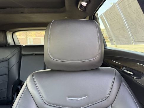 Used 2022 Cadillac XT5 Premium Luxury w/ Platinum Package FWD image 15