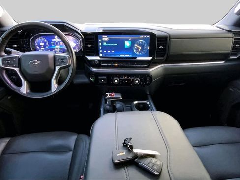 Used 2023 Chevrolet Silverado 1500 LT Trail Boss w/ Convenience Package II AWD/4WD image 15