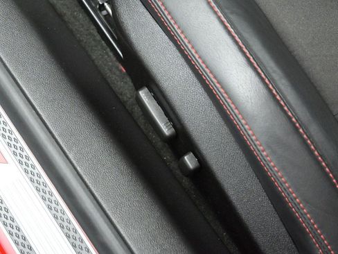 Used 2013 Chevrolet Camaro ZL1 image 11