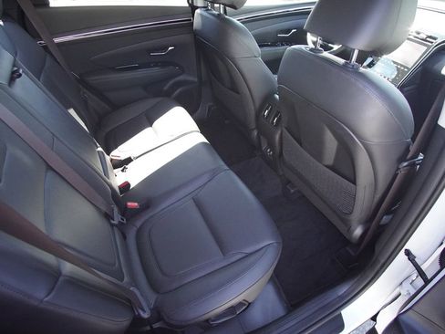 Used 2022 Hyundai Tucson Limited image 25