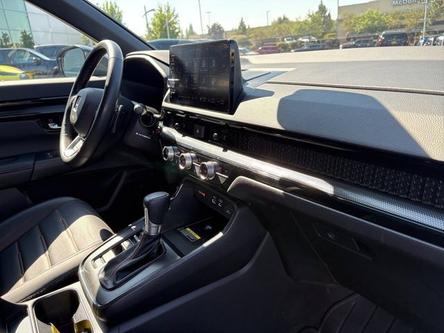 Used 2025 Honda CR-V Sport Touring image 27