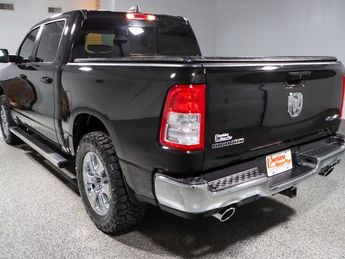 Used 2022 RAM 1500 Big Horn AWD/4WD image 10