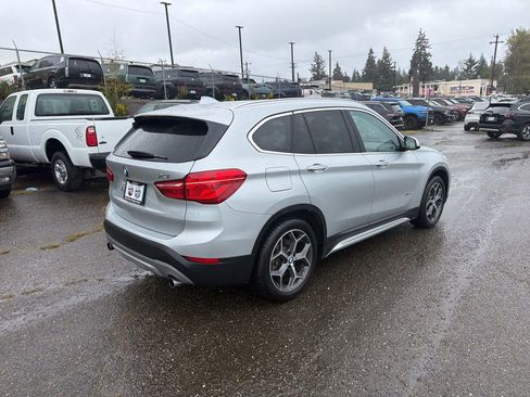 Used 2016 BMW X1 xDrive28i image 5