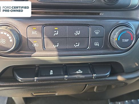 Used 2018 Chevrolet Silverado 1500 LT AWD/4WD image 16