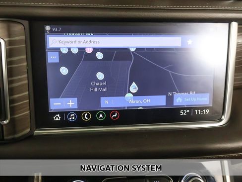 Used 2021 GMC Yukon Denali w/ Denali Premium Package image 3