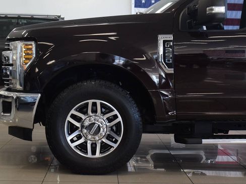 Used 2018 Ford F250 Lariat w/ Lariat Ultimate Package RWD image 13