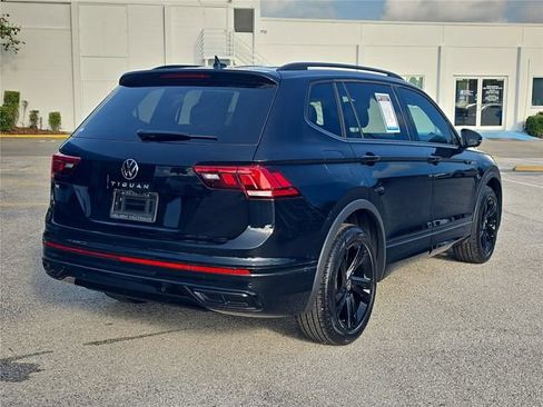 Used 2023 Volkswagen Tiguan SE R-Line FWD image 3