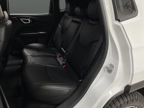 New 2026 Jeep Compass Trailhawk w/ Sun, Sound & Navigation Group image 30