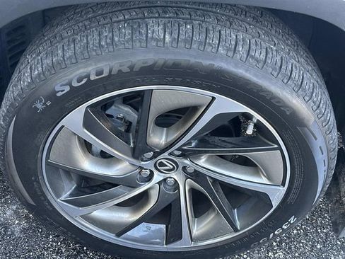 Used 2019 Lexus RX 450hL Luxury image 22