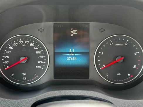 Used 2024 Mercedes-Benz Sprinter 2500 image 22