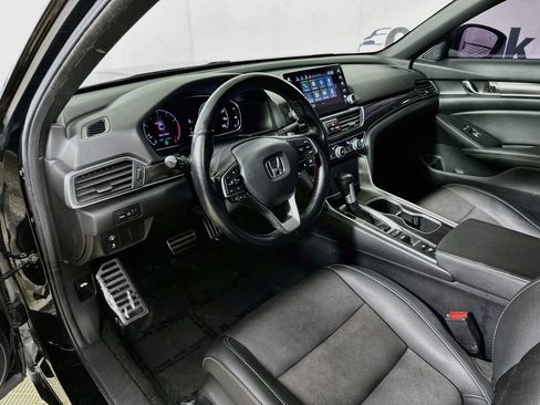 Used 2021 Honda Accord Sport image 10