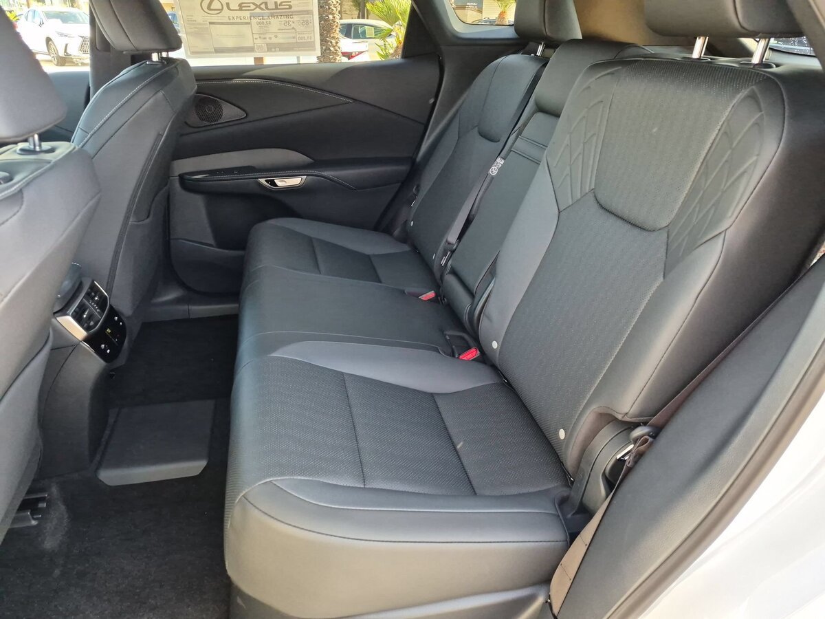 New 2026 Lexus RX 450h AWD w/ Convenience Package image 20
