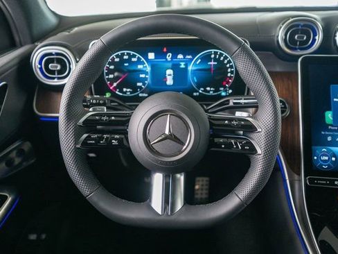 New 2025 Mercedes-Benz GLC 350e 4MATIC image 28