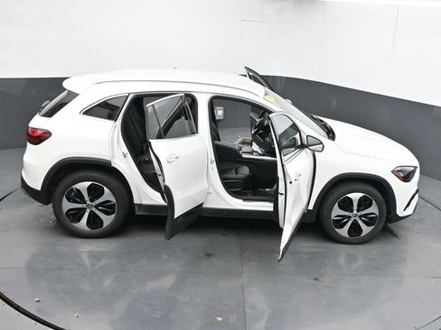 Used 2025 Mercedes-Benz GLA 250 image 68