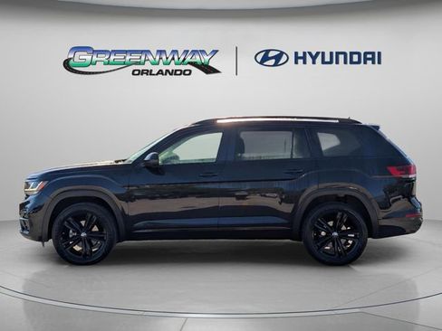Used 2023 Volkswagen Atlas SEL R-Line AWD/4WD image 5