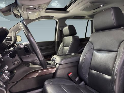 Used 2020 GMC Yukon SLT w/ Graphite Performance Edition image 15