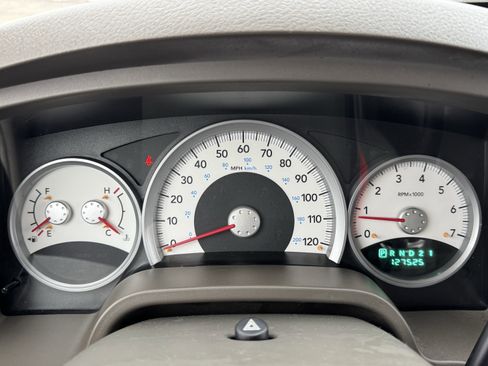 Used 2005 Dodge Dakota Laramie image 19