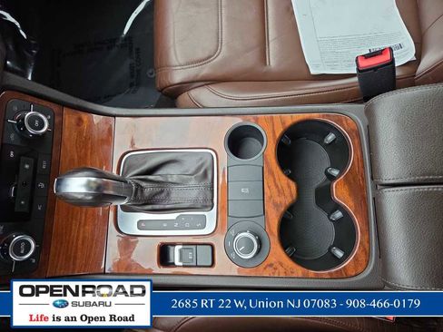 Used 2012 Volkswagen Touareg Sport AWD/4WD image 24