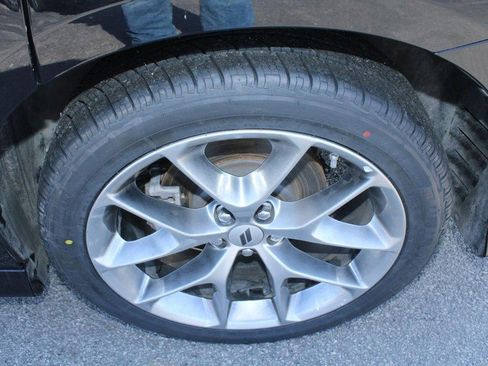 Used 2023 Dodge Charger GT image 7