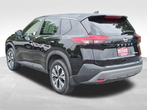 Certified 2023 Nissan Rogue SV AWD/4WD image 10