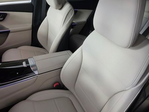 New 2026 Mercedes-Benz GLC 300 4MATIC image 8