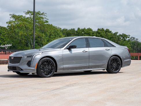 Used 2019 Cadillac CT6 V w/ Driver Assist Package AWD/4WD image 2