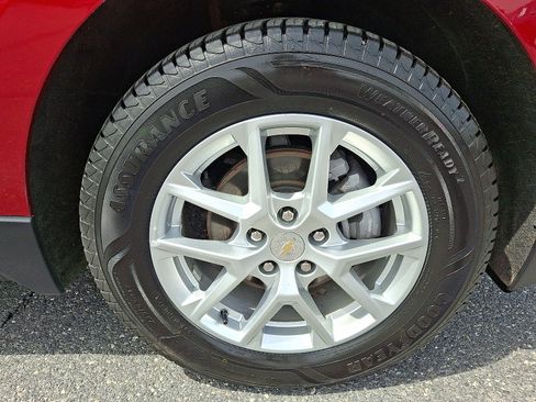 Certified 2022 Chevrolet Equinox LT image 9