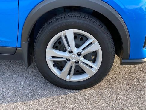 Used 2025 Nissan Kicks Play S FWD image 29