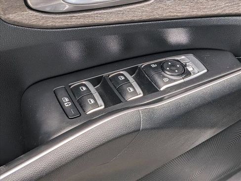 Used 2022 Kia Sorento EX w/ Panoramic Sunroof Package FWD image 12