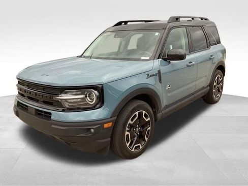 Used 2023 Ford Bronco Sport Outer Banks w/ Tech Package image 1