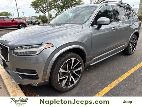Used 2018 Volvo XC90 T6 Momentum w/ Convenience Package AWD/4WD image 1